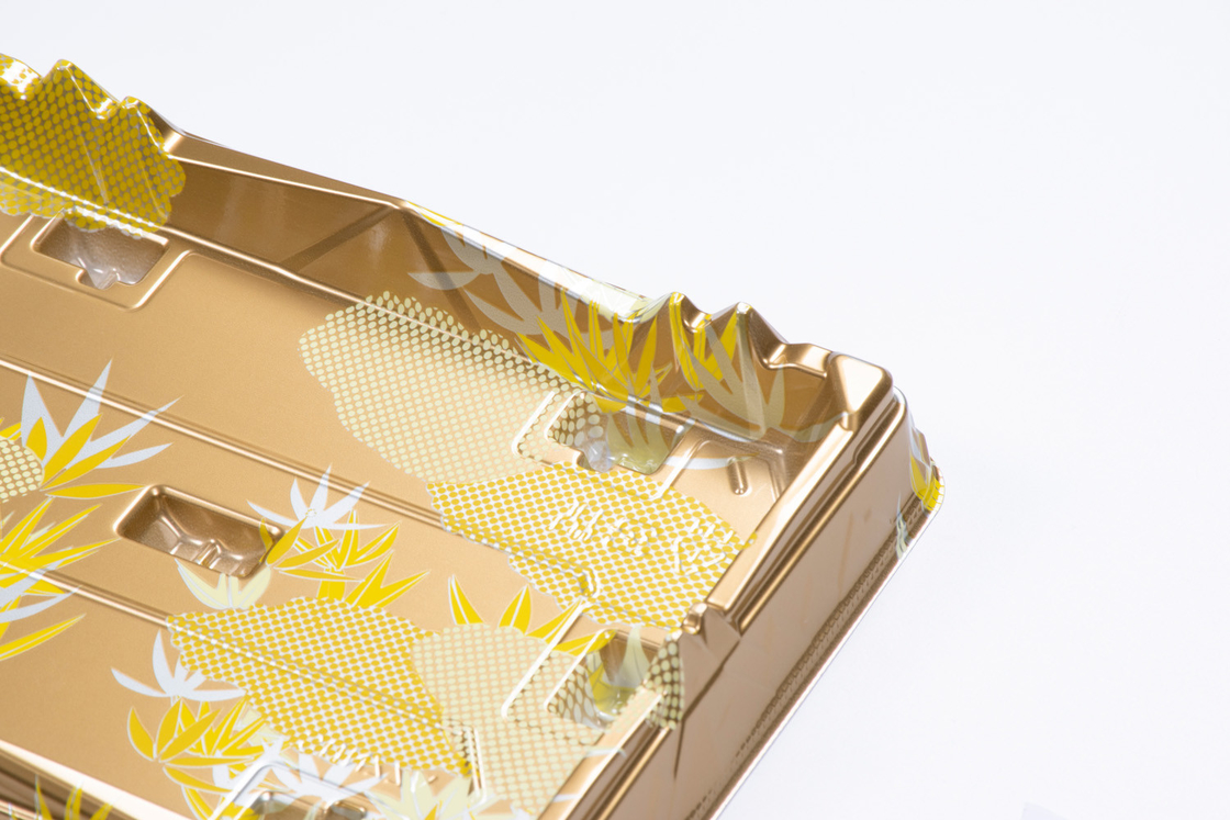 Plateaux de sushis avec couvercle pour les plats à emporter et les desserts Pet jetable avec boîte à pâtisserie couverture