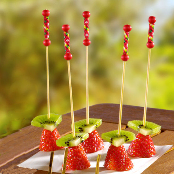 Bâtons de nourriture de bambou de la décoration 8cm de partie pour des boissons d'apéritifs