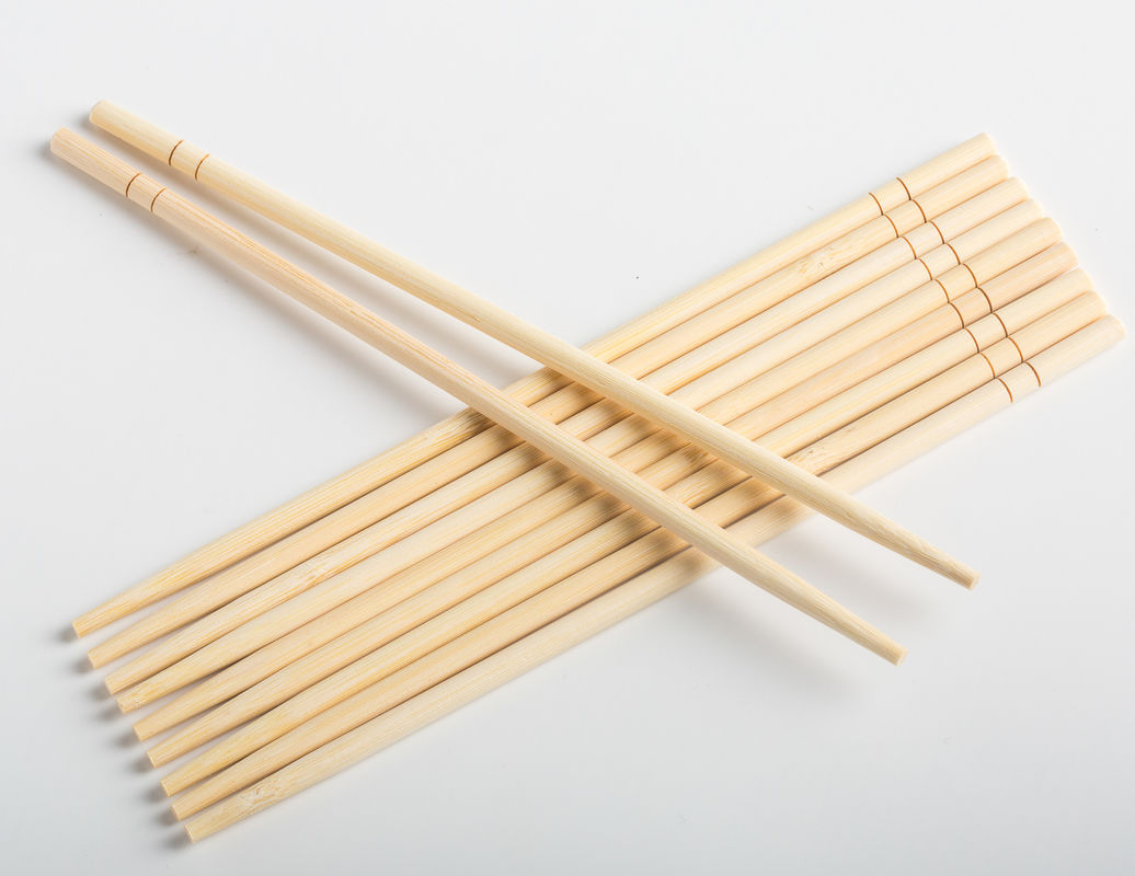 OPP a enveloppé les baguettes en bambou rondes naturelles jetables